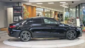 Mercedes-Benz A 180 Bild 12