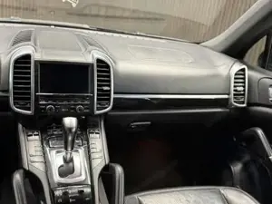 Porsche Cayenne Bild 14