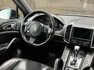 Porsche Cayenne Bild 13