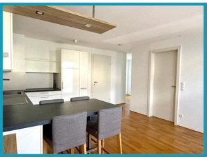 Moderne 2-Zimmer-Wohnung mit Balkon und Tiefgarage   zentrale Lage Bild 2