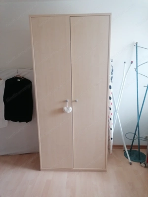 Kleiderschrank   Fach   Kleiderstange  Bild 3
