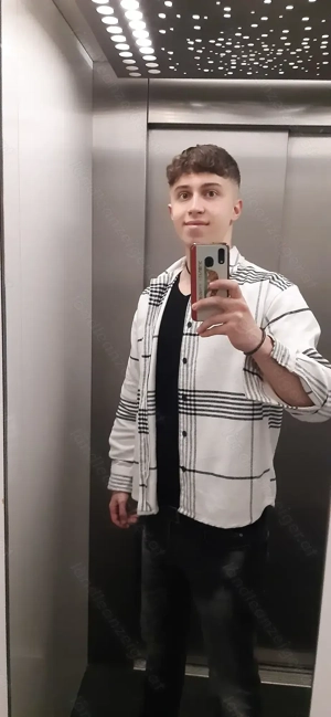 Suche eine geile Frau die mich entjungfern will  Bild 3