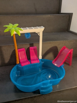 Barbie Swimmingpool mit Rutsche 
