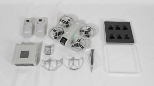 DJI Neo Drohne mit viel Zubehör Bild 2