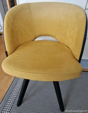 Esstisch mit Stühlen  Bild 4