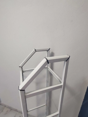 Tolles stabiles Regal, Spiegel und Lampen  Bild 2