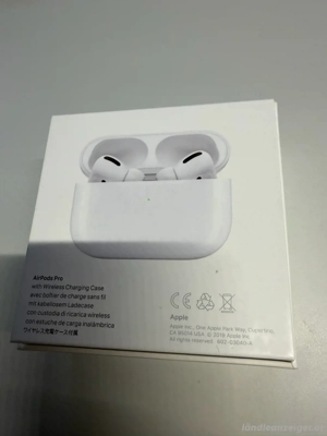 Apple AirPods Pro mit Ladecase Ladekabel und OVP Bild 5