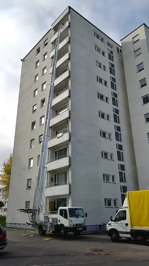 Nissan NT400   Klaas Roadrunner 29 5 Möbellift Bild 2