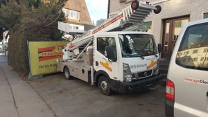 Nissan NT400   Klaas Roadrunner 29 5 Möbellift Bild 10