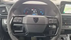 Peugeot Traveller Bild 2