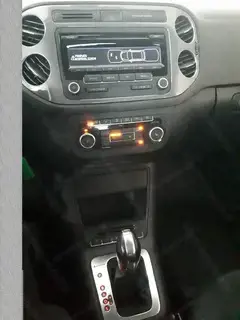 VW TiguanSky TDi 4 Motion DSG Getriebe 154500 Km Bild 8