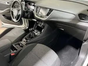 Opel Grandland Bild 16