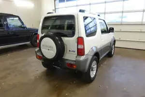 Suzuki Jimny Bild 14