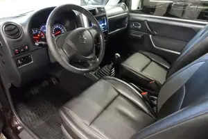 Suzuki Jimny Bild 7