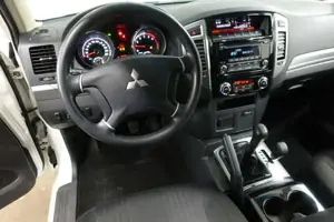 Mitsubishi Pajero Bild 5