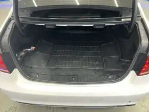 Mercedes-Benz E 220 Bild 16