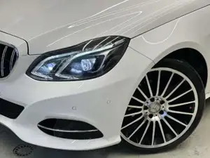 Mercedes-Benz E 220 Bild 5