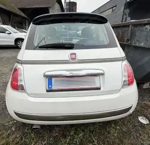 Fiat 500 mit Panoramadach, Klima, Bluetooth und Navi Vorbereitung Bild 2