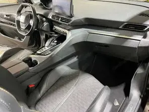 Peugeot 3008 Bild 16