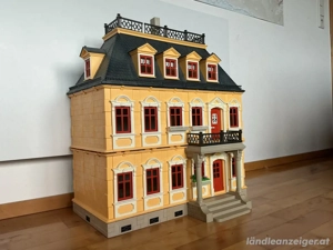 Playmobil Puppenhaus Bild 2