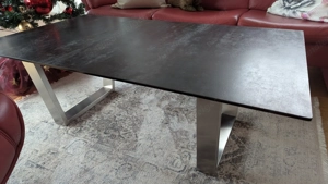 Couchtisch, modern und sehr stabil  Bild 2