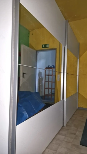 Schwebekasten zu verschenken