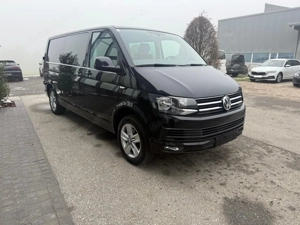 *** VW Transporter T6, schwarz, Doppelkabine, langer Radstand ***