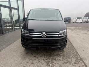 *** VW Transporter T6, schwarz, Doppelkabine, langer Radstand *** Bild 3