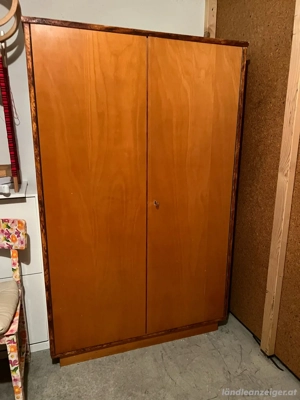 Kleiderschrank, Schrank, Keller Bild 2