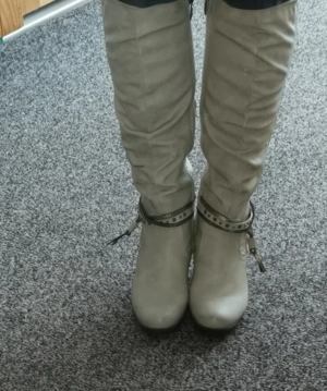 Damenstiefel Tom Taylor, Gr. 36, Absatz 8 cm, kaum getragen Bild 2