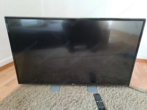 LG Fernseher Bild 2