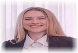 Eine Blondine mit Herz und Verstand möchte einen Mann zur Partnerschaft kennenlernen