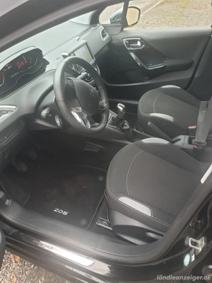 peugeot 208 Bild 8