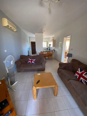 Escortladys für Zypern gesucht! GRATIS Wohnen! Top Verdienst! Bild 4