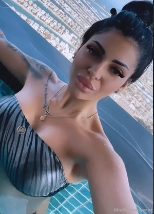 Aylin heiße  Bild 4