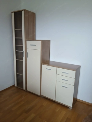 Moderne Wohnwand - Glasvitrine, Stauraumregal & Kommode - guter Zustand