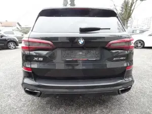 BMW X5  xDrive 45e M Sport Bild 3