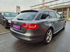 Audi A4 Bild 11