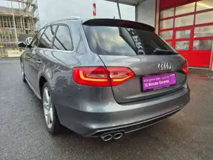 Audi A4 Bild 8