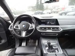 BMW X5  xDrive 45e M Sport Bild 9