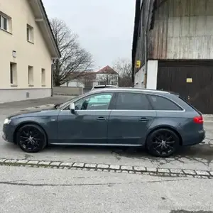 Audi A4 2.0 DPF S-Line Shz Tmp Xenon 06.26+4M  Bild 9