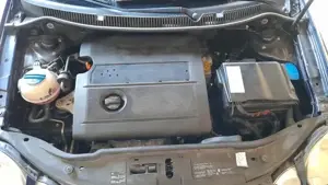 VW Polo Automatik 75 PS Bild 3