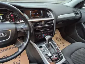 Audi A4 Bild 16