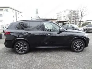 BMW X5  xDrive 45e M Sport Bild 2