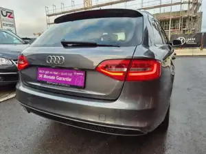 Audi A4 Bild 13