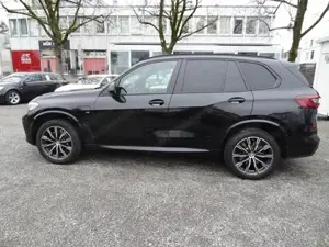 BMW X5  xDrive 45e M Sport Bild 8