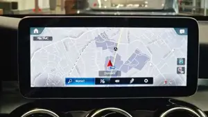 Mercedes-Benz C 200 Bild 20