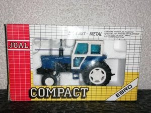Tractor 6100 EBRO. Compact, 1:32