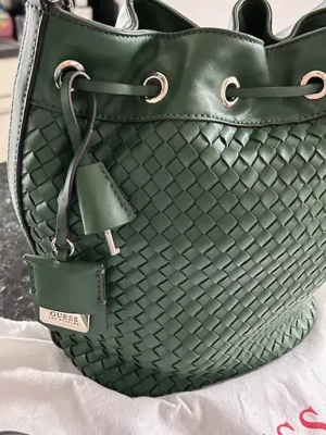 Guess geflochtene Tasche "NEU" Bild 2