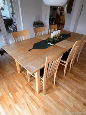 Esszimmertisch Bild 2